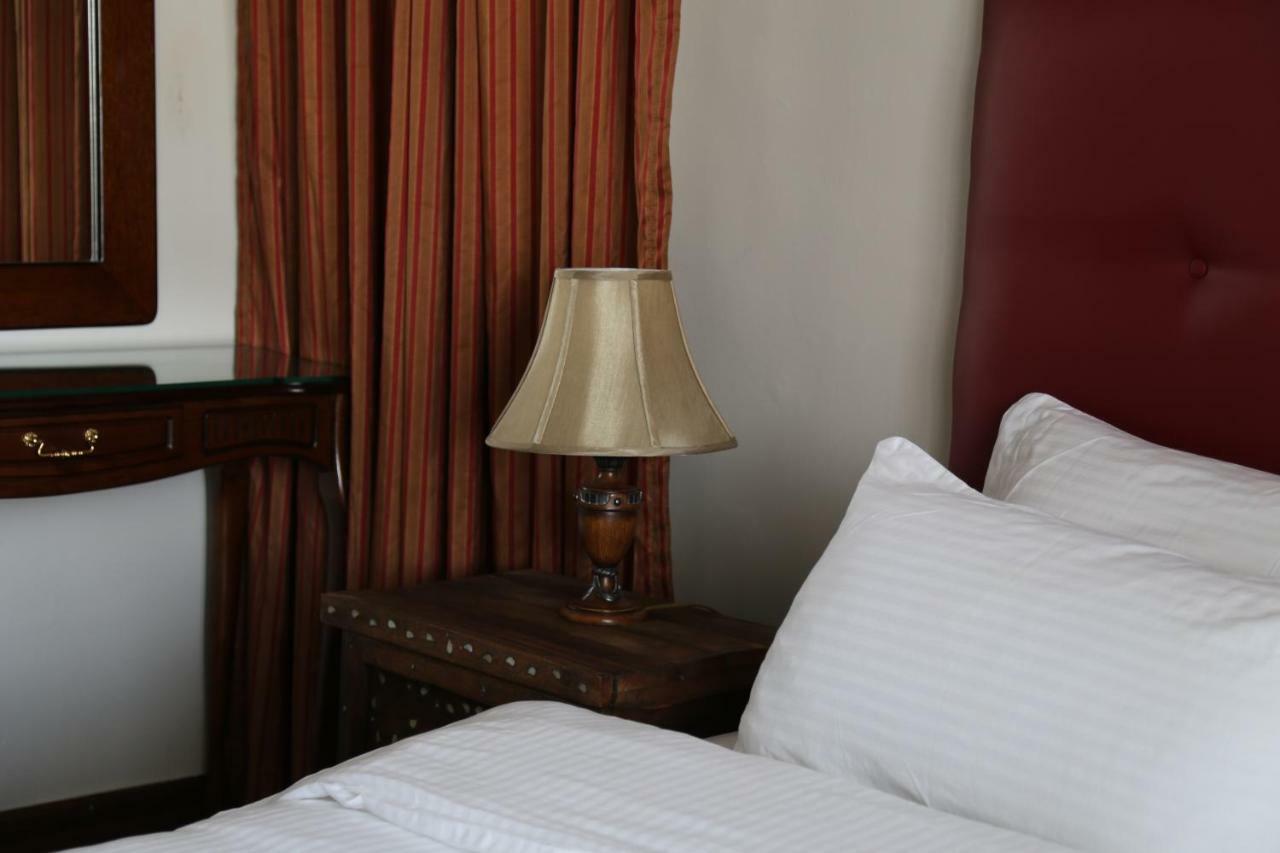 Gondola Hotel & Suites Амман Екстер'єр фото